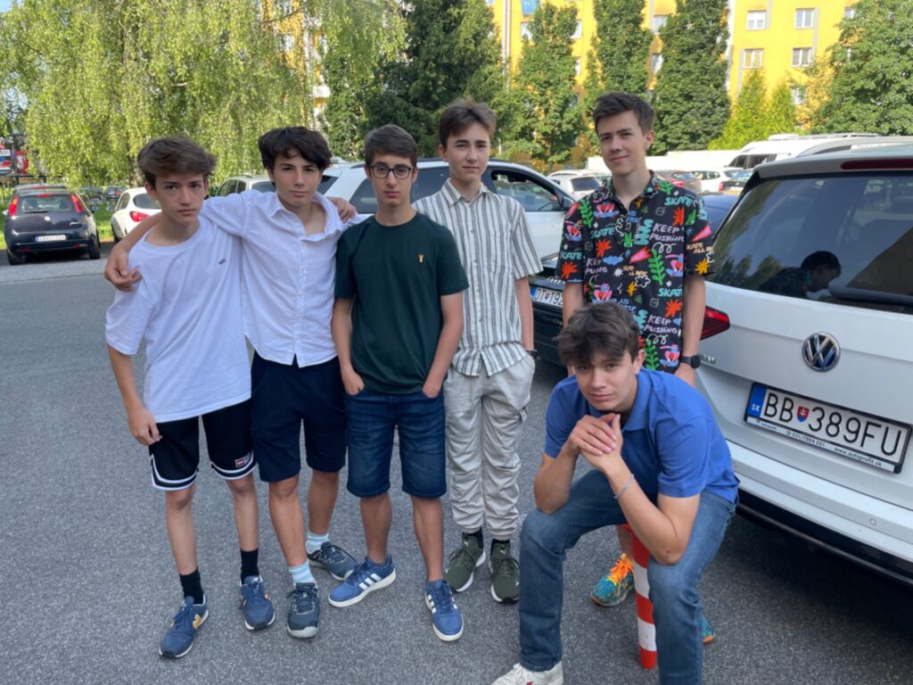 Niečo sa končí a niečo sa začína - ZŠ Narnia, Banská Bystrica