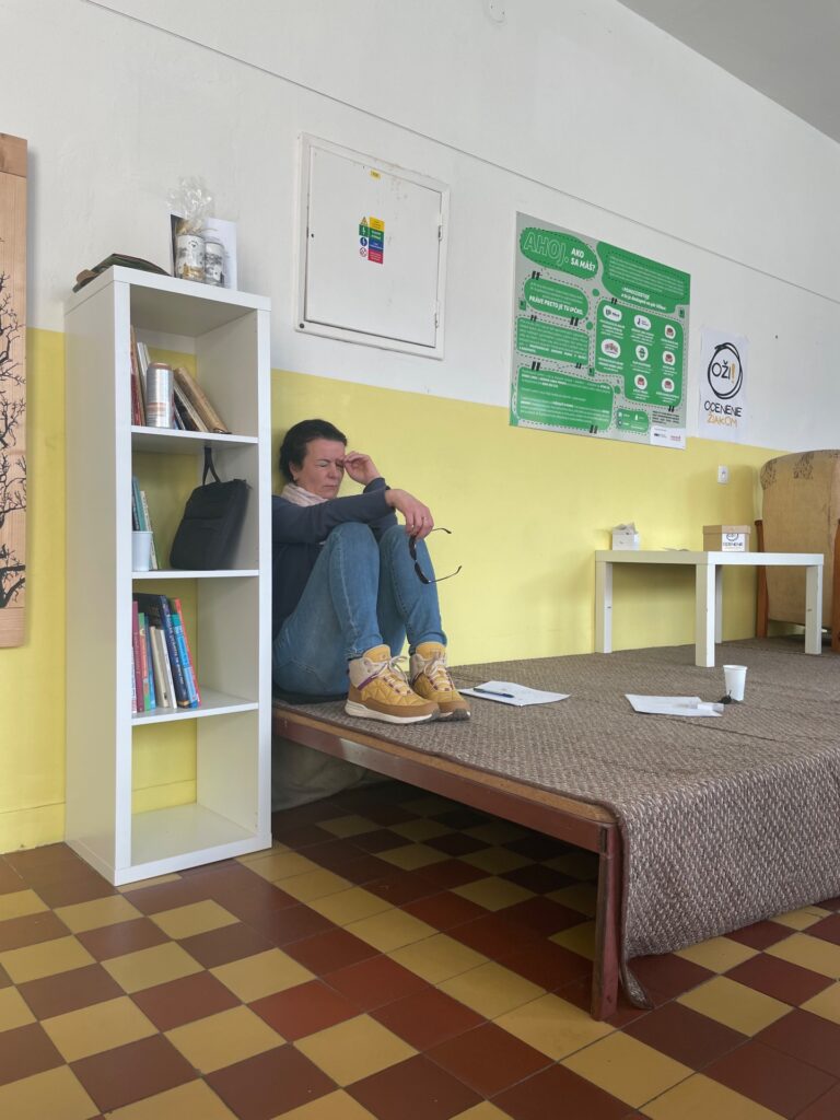 Zamestnanci sa ponorili do hlbín - ZŠ Narnia, Banská Bystrica