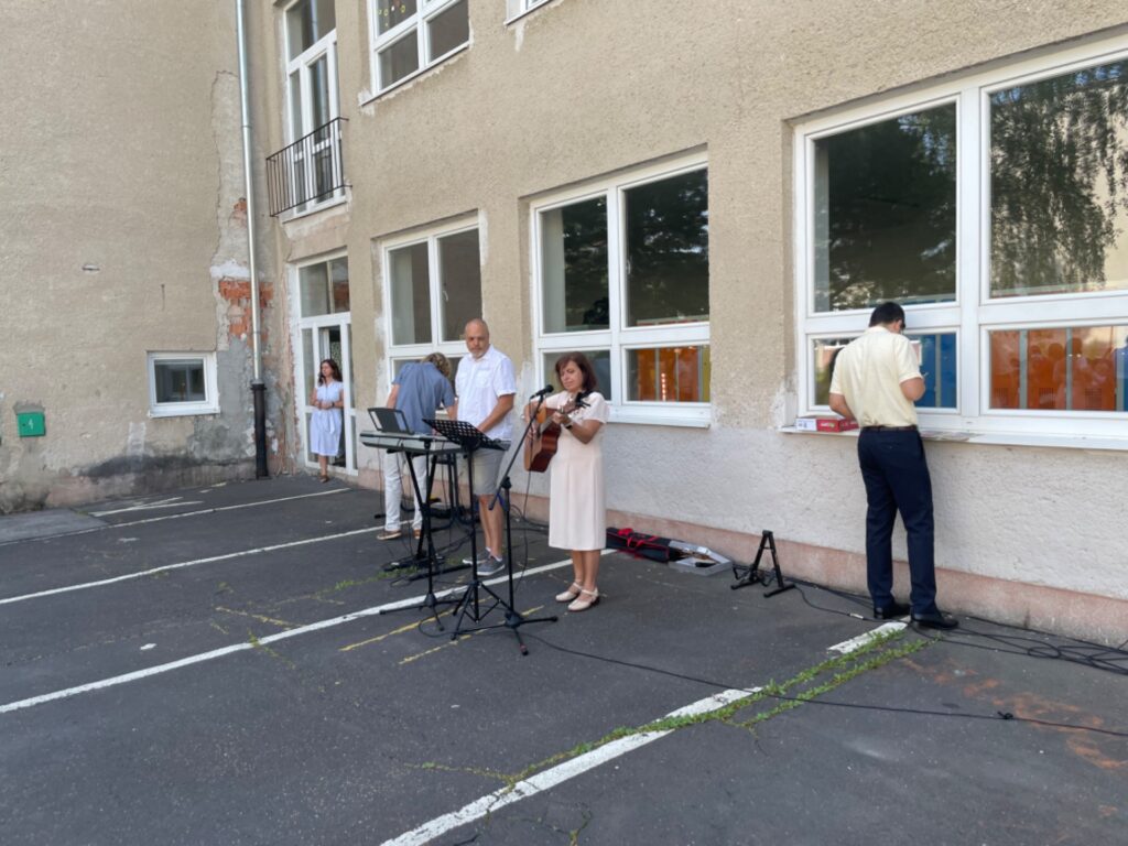 Niečo sa končí a niečo sa začína - ZŠ Narnia, Banská Bystrica