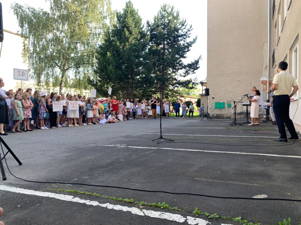 Niečo sa končí a niečo sa začína - ZŠ Narnia, Banská Bystrica
