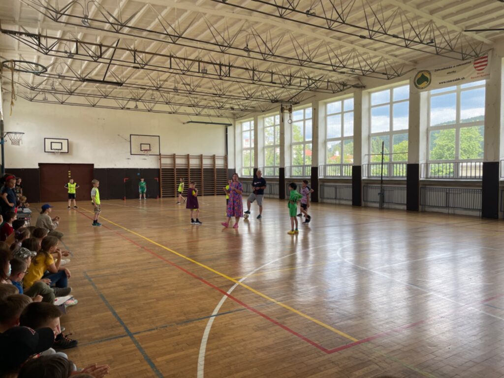 Narnijská futbalová miniliga pozná svojho víťaza - ZŠ Narnia, Banská Bystrica