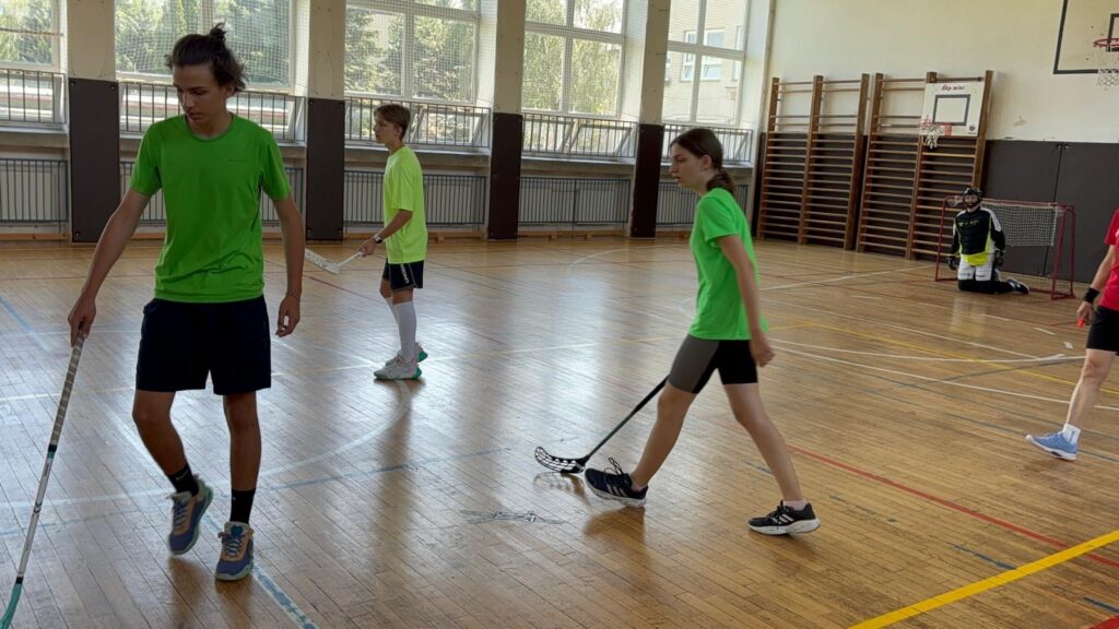 10. ročník florbalového turnaja má nového šampióna - ZŠ Narnia, Banská Bystrica