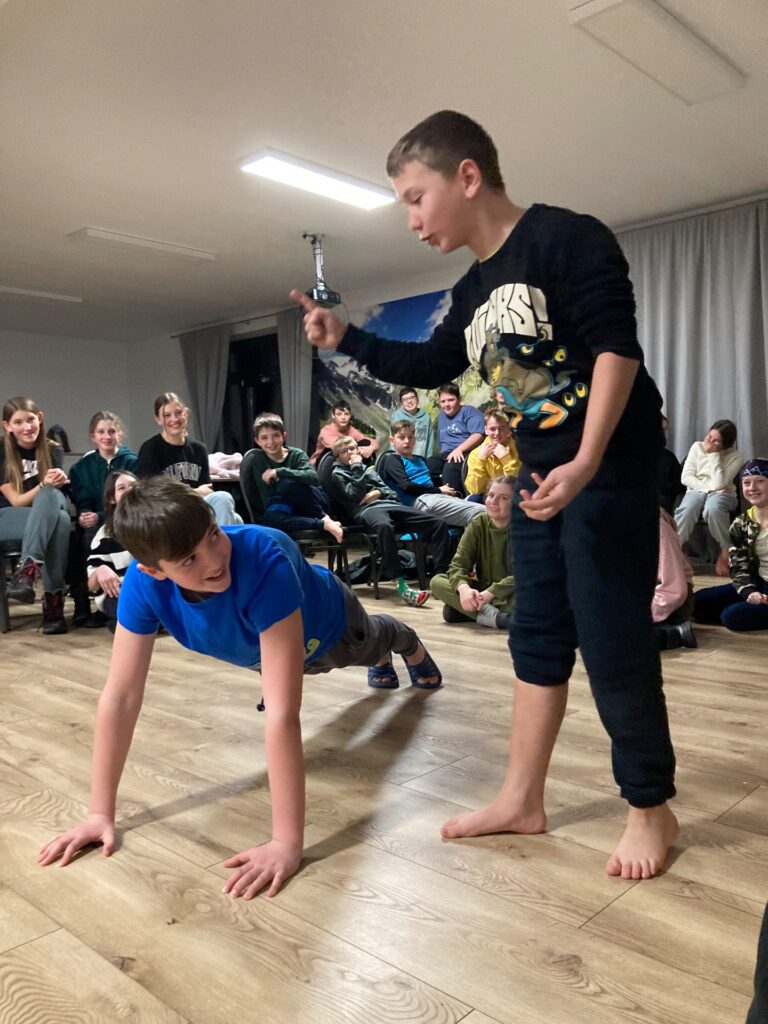 Aj vy ste túto zimu lyžovali? - ZŠ Narnia, Banská Bystrica