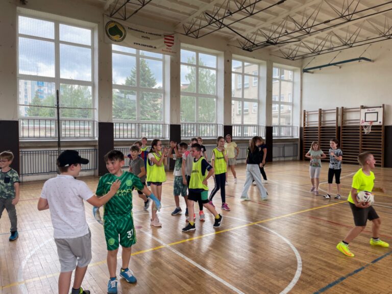 Narnijská futbalová miniliga pozná svojho víťaza - ZŠ Narnia, Banská Bystrica