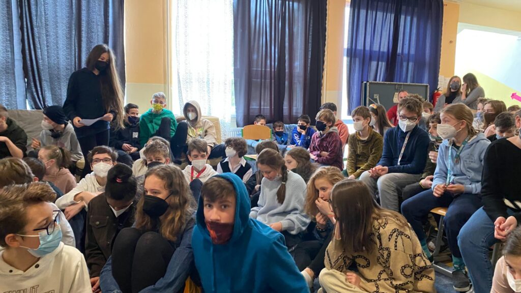 Spoločné vyhodnotenie I. polroka - ZŠ Narnia, Banská Bystrica