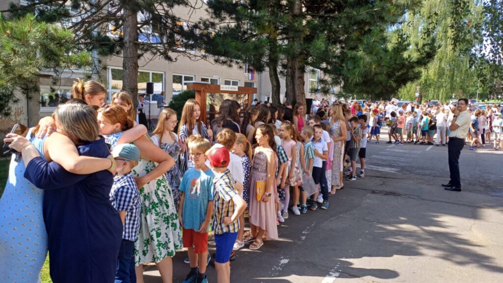 Niečo sa končí a niečo sa začína - ZŠ Narnia, Banská Bystrica