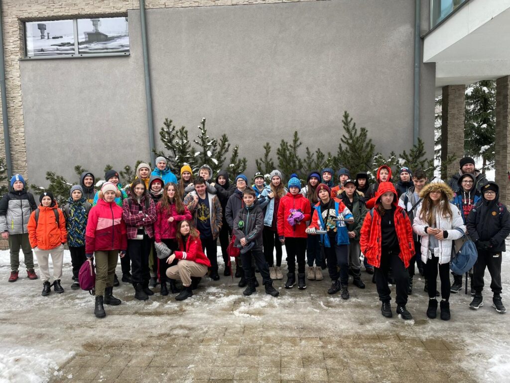 Aj vy ste túto zimu lyžovali? - ZŠ Narnia, Banská Bystrica