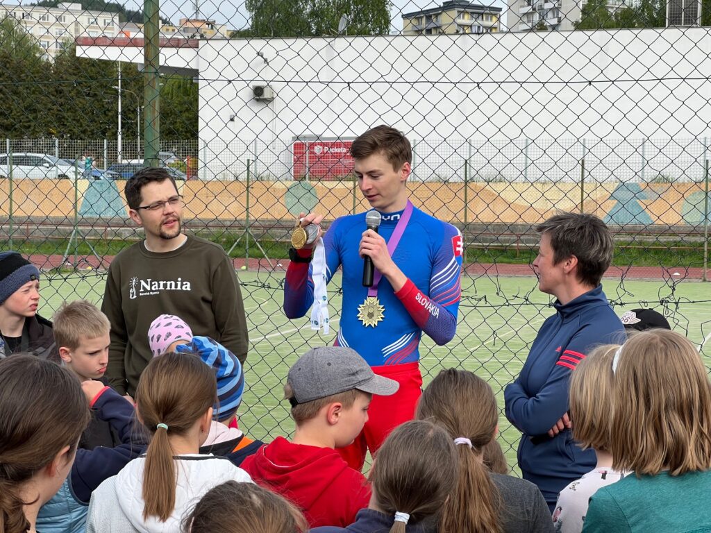 Bežecká 24 hodinovka - ZŠ Narnia, Banská Bystrica