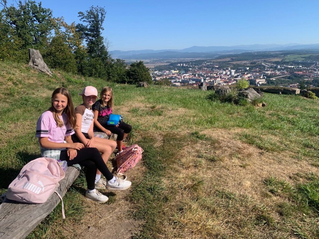 Prvý týždeň v Narnii bol nabitý programom - ZŠ Narnia, Banská Bystrica