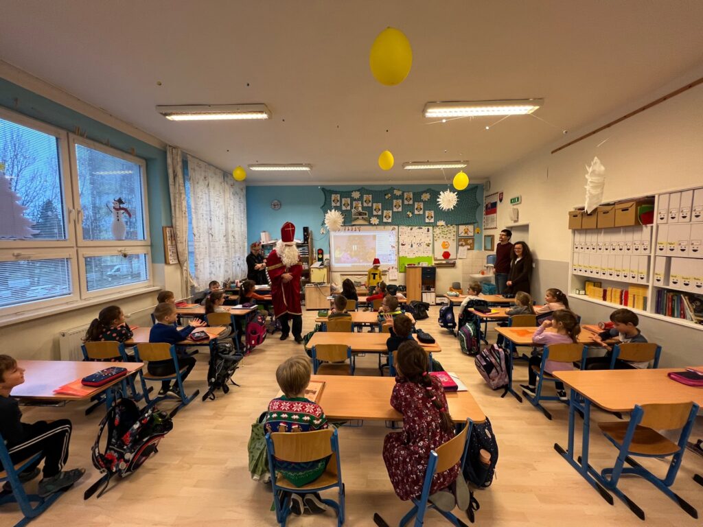 Mikuláš 2022 - ZŠ Narnia, Banská Bystrica