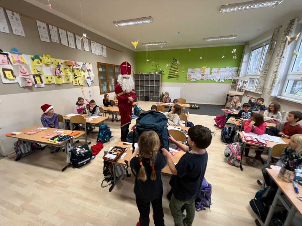Mikuláš 2022 - ZŠ Narnia, Banská Bystrica