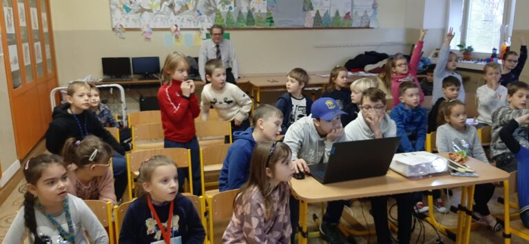 Vianočné dobrovoľníctvo - ZŠ Narnia, Banská Bystrica