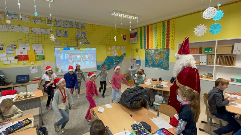 Mikuláš 2022 - ZŠ Narnia, Banská Bystrica