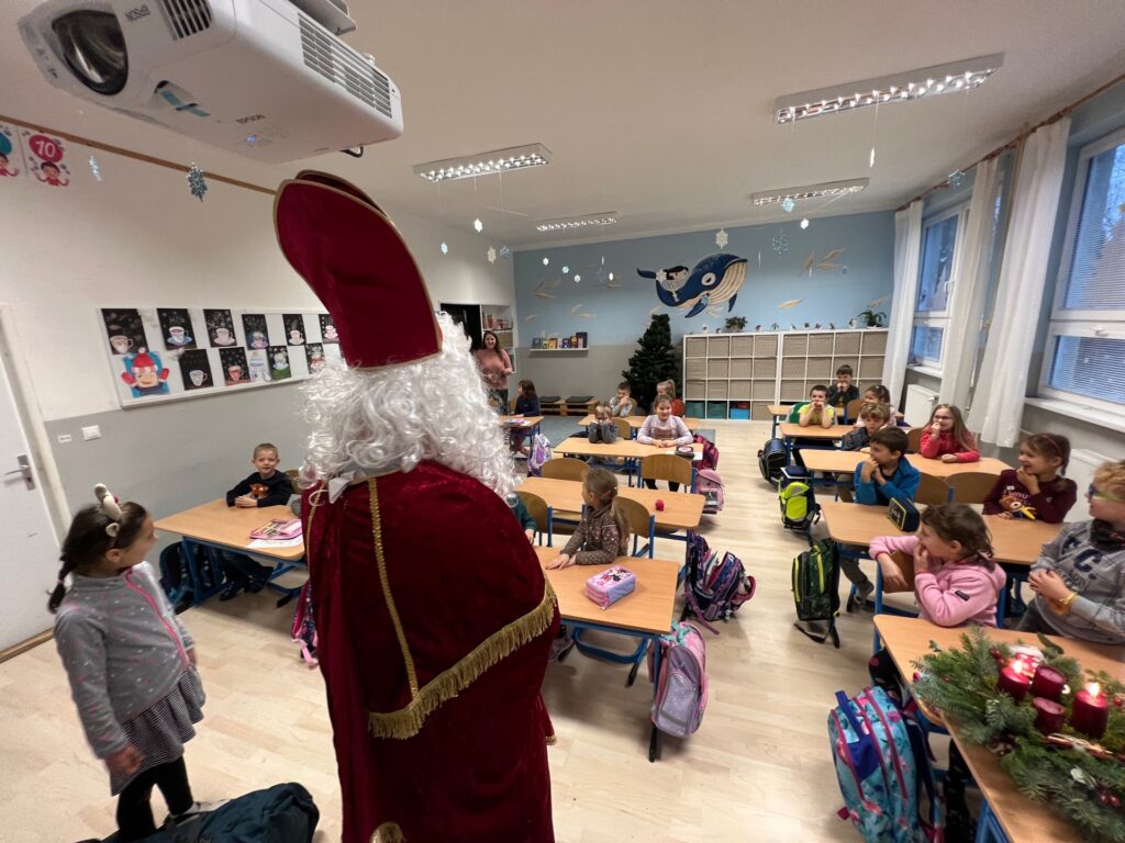 Mikuláš 2022 - ZŠ Narnia, Banská Bystrica