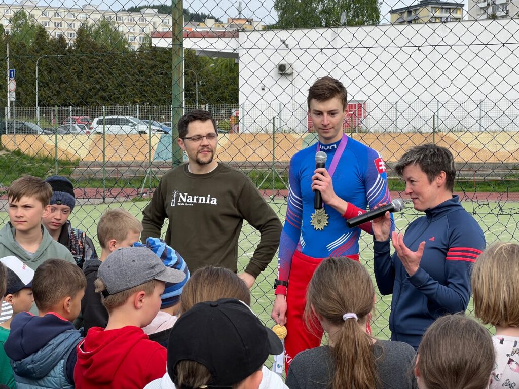Bežecká 24 hodinovka - ZŠ Narnia, Banská Bystrica
