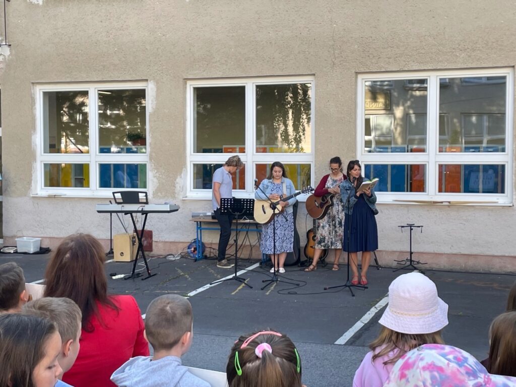 Narnia opäť otvorila svoje brány - ZŠ Narnia, Banská Bystrica