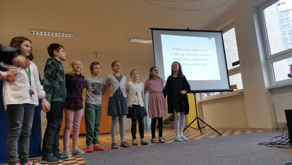 Celebration - PRIATEĽSTVO - ZŠ Narnia, Banská Bystrica