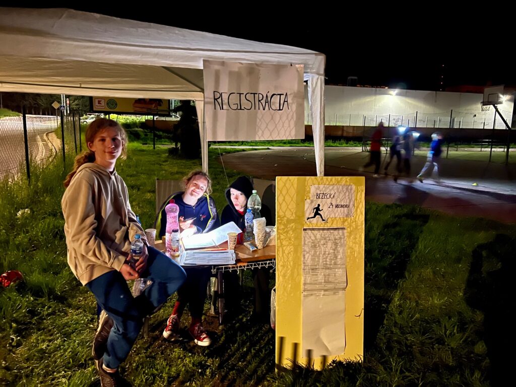 Bežecká 24 hodinovka - ZŠ Narnia, Banská Bystrica