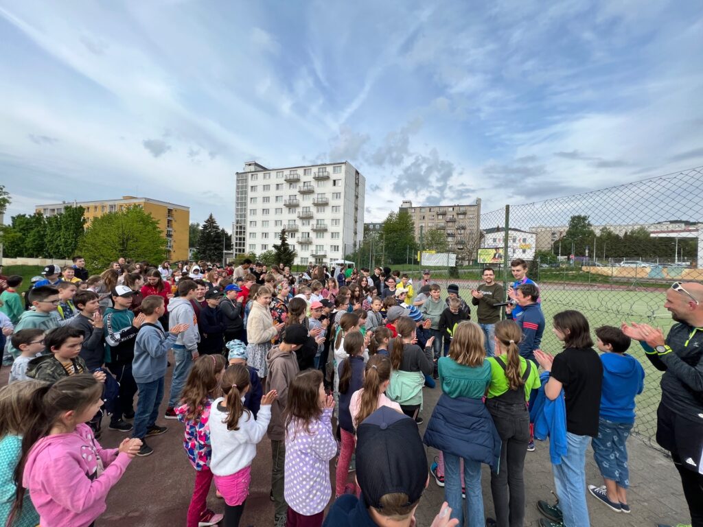 Bežecká 24 hodinovka - ZŠ Narnia, Banská Bystrica