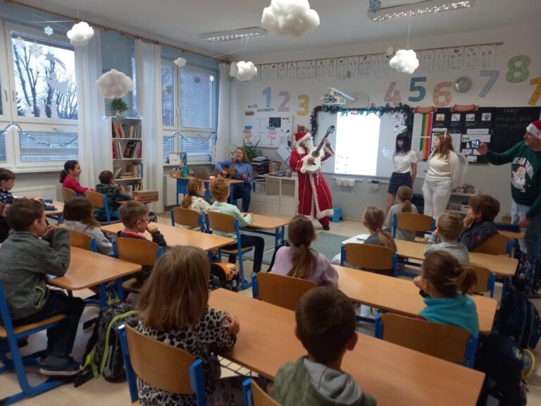 Mikuláš - ZŠ NARNIA BB