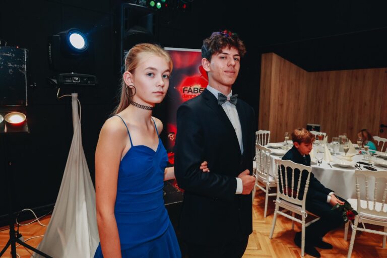 Ôsmaci urobili prvý krok do spoločenského života