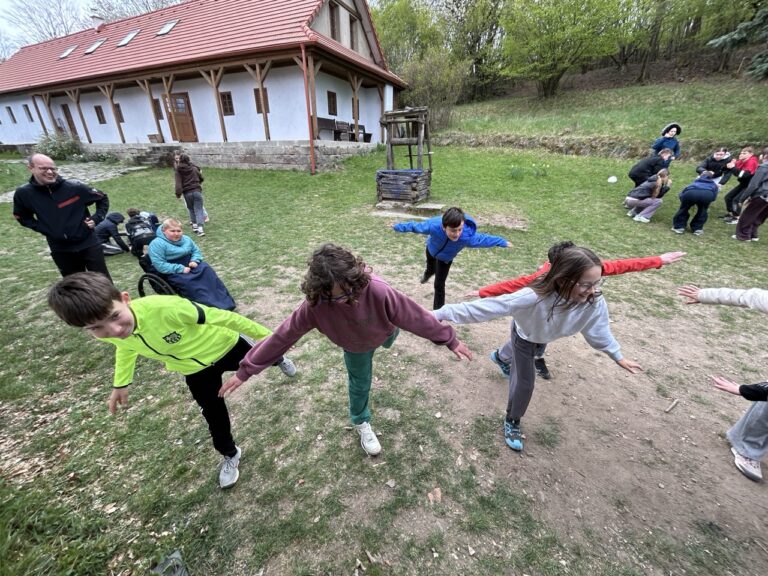 Šiestaci sa prvýkrát ponorili do Labyrintu